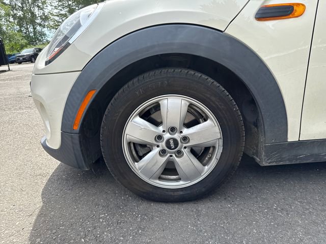 Used 2015 MINI Cooper 2-Door Hardtop FWD image 22