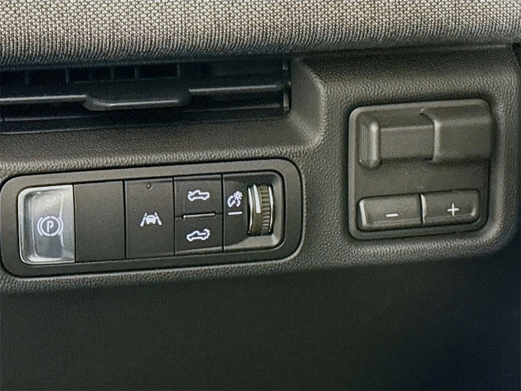 New 2026 GMC Sierra EV Elevation w/ LPO, Elevation Dark Package image 10