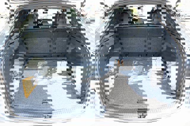 New 2026 Volkswagen Atlas Cross Sport SEL Premium R-Line image 35