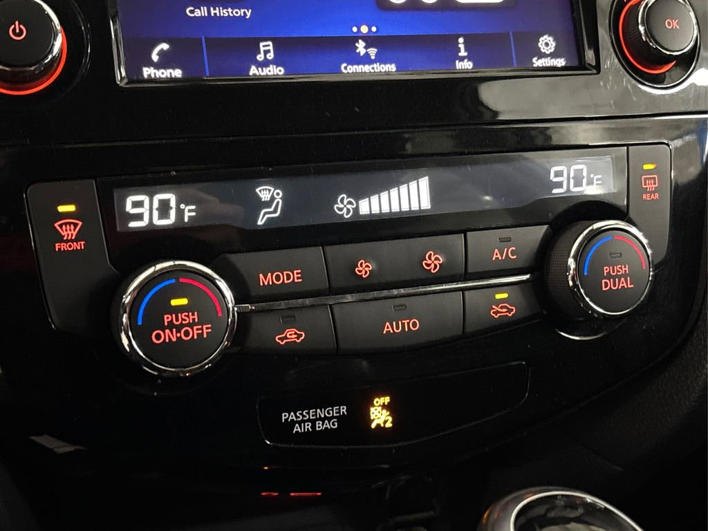 Used 2019 Nissan Rogue SV image 31