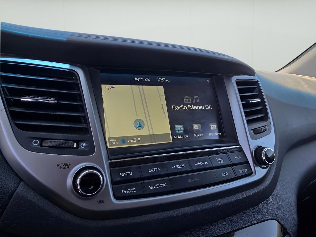 Used 2016 Hyundai Tucson Limited w/ Option Group 03 AWD/4WD image 18