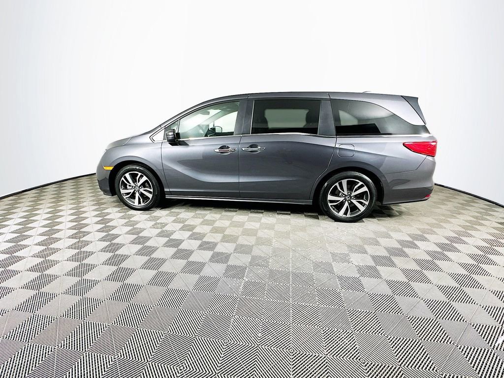 Used 2023 Honda Odyssey Touring image 6