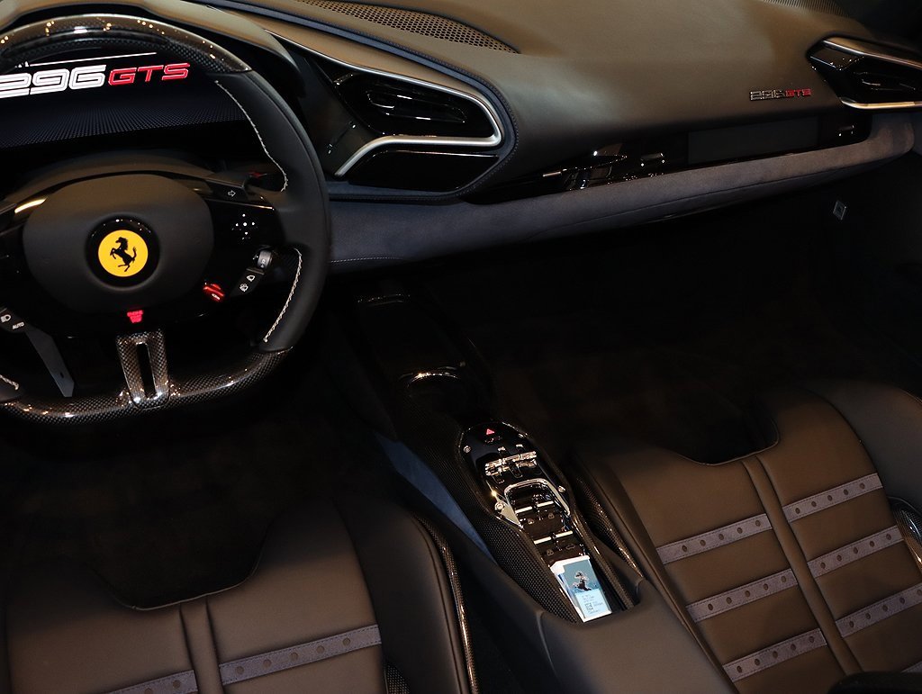 Certified 2025 Ferrari 296 GTS image 89