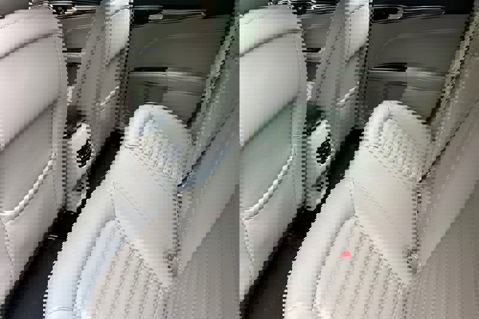 Used 2017 Ford Fusion SE image 4