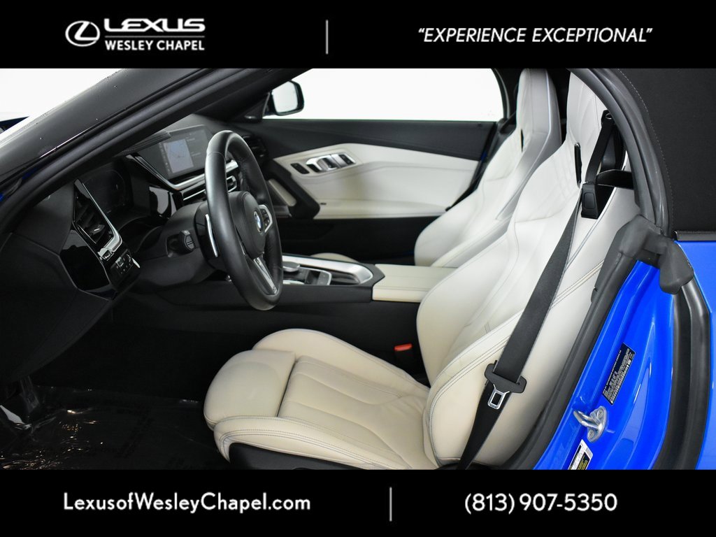 Used 2020 BMW Z4 sDrive30i w/ Executive Package image 19
