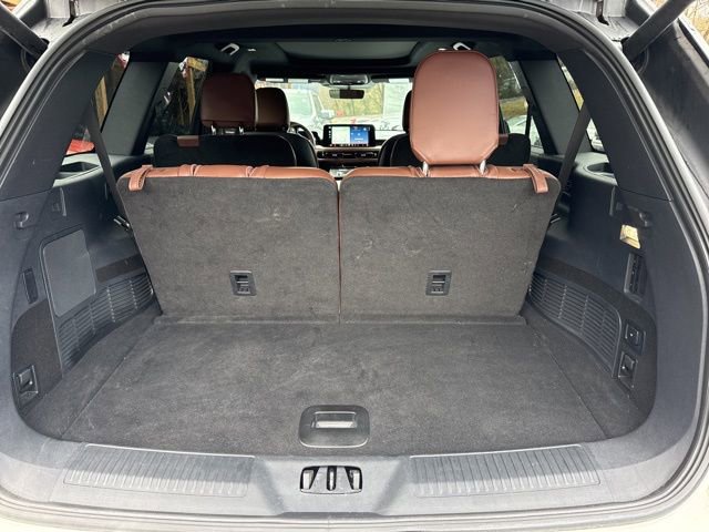 Used 2025 Lincoln Aviator Reserve w/ Jet Appearance Package image 10