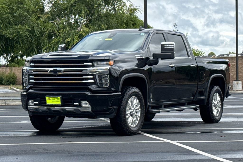 Used 2020 Chevrolet Silverado 2500 High Country w/ Technology Package image 16