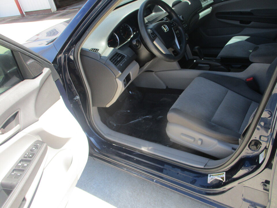 Used 2009 Honda Accord LX-P image 9