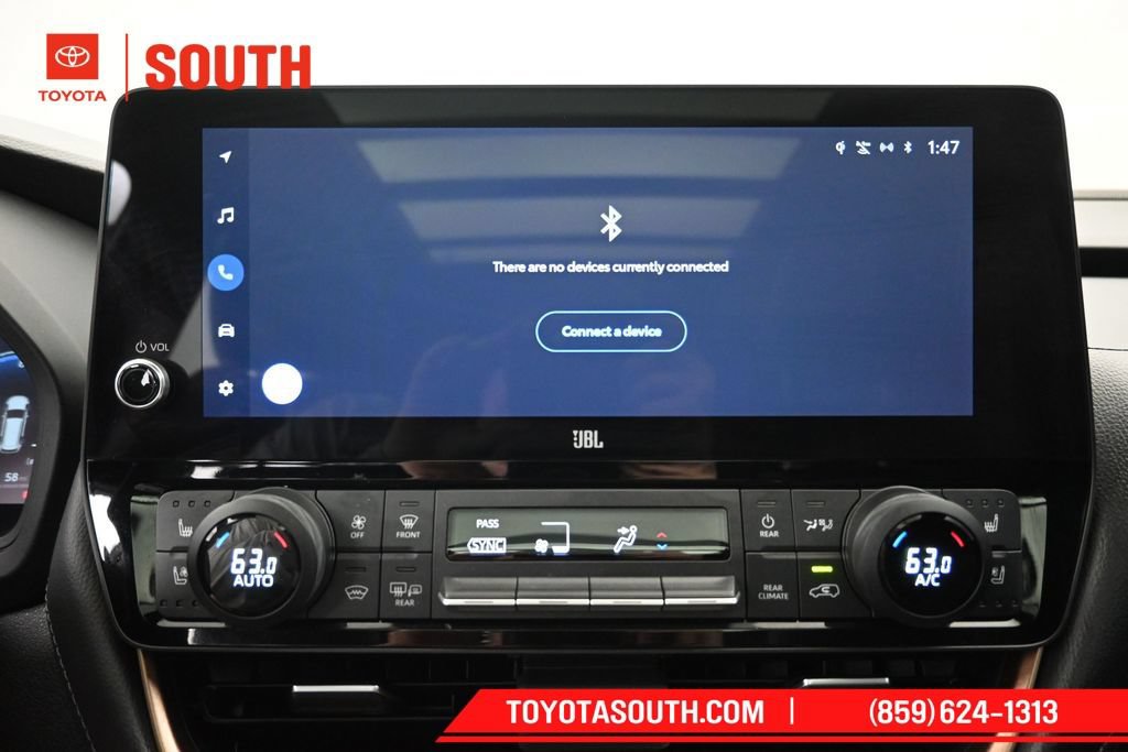 Used 2024 Toyota Grand Highlander AWD Hybrid image 15