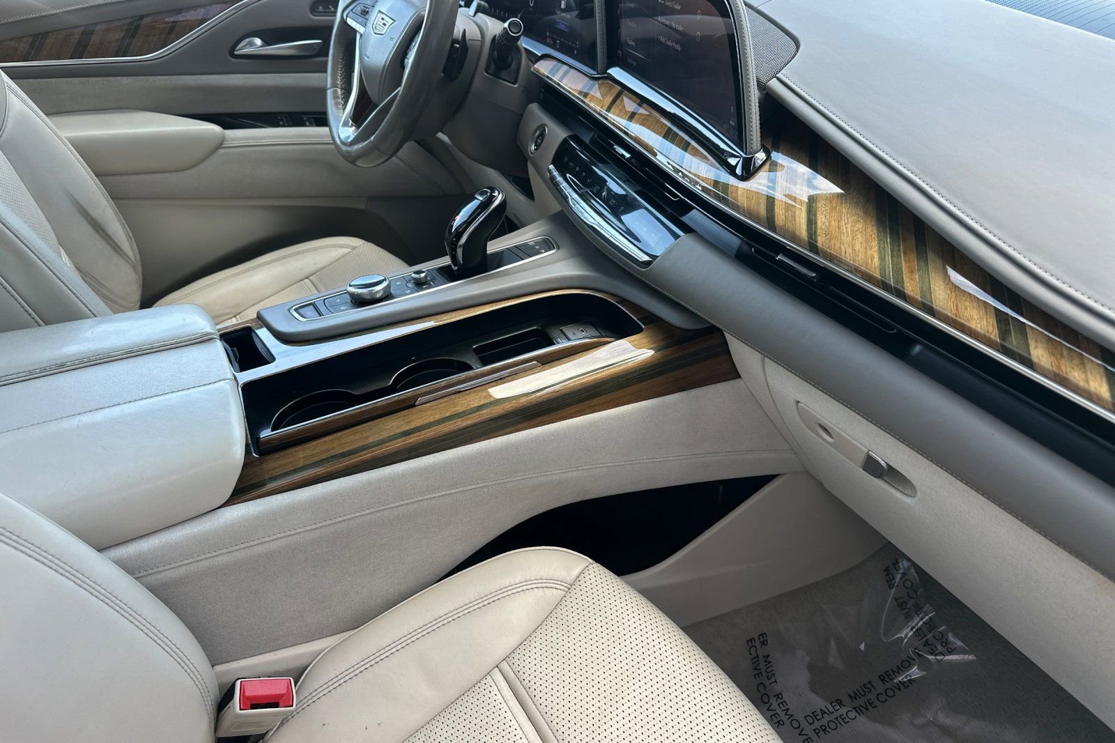 Used 2022 Cadillac Escalade Sport Platinum image 21