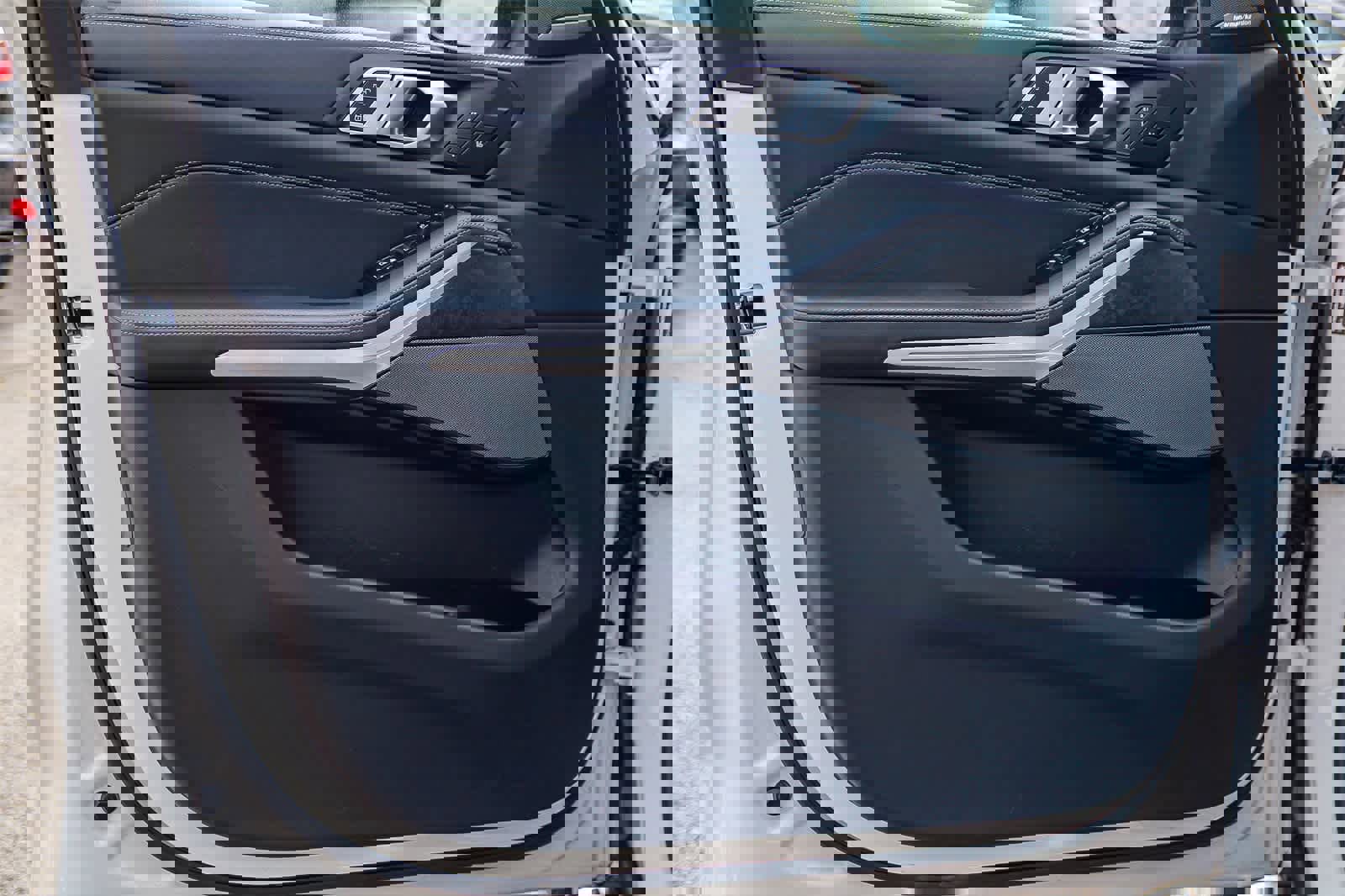 Used 2024 BMW X5 xDrive40i image 21