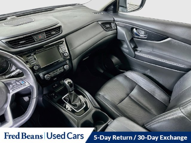 Used 2020 Nissan Rogue SL w/ Premium Package AWD/4WD image 32