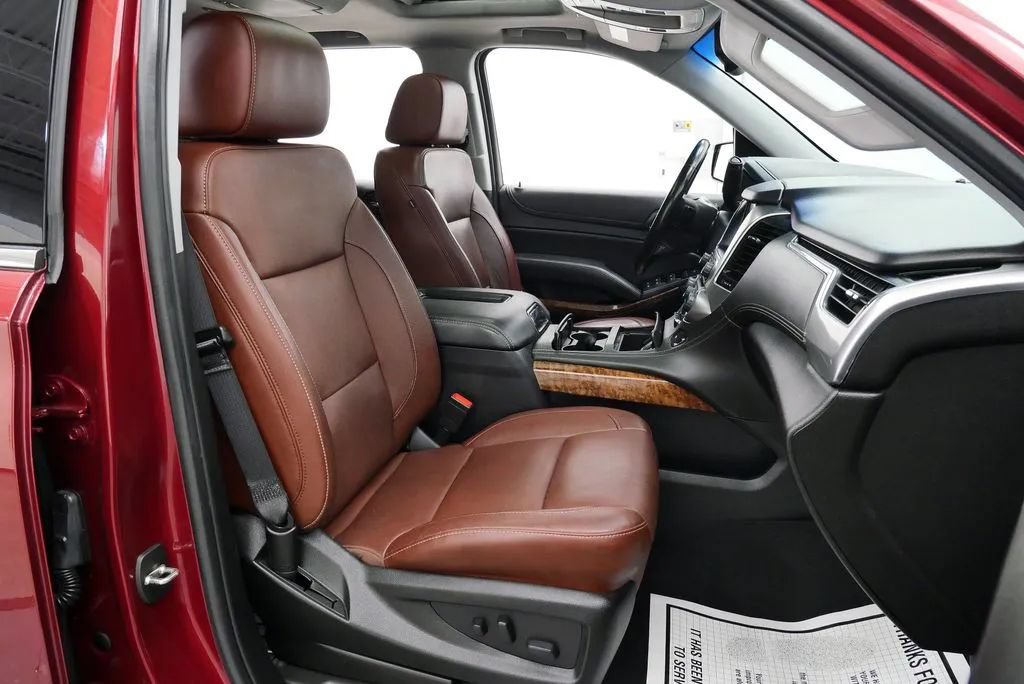 Used 2020 Chevrolet Tahoe Premier w/ Premier Plus Edition AWD/4WD image 15