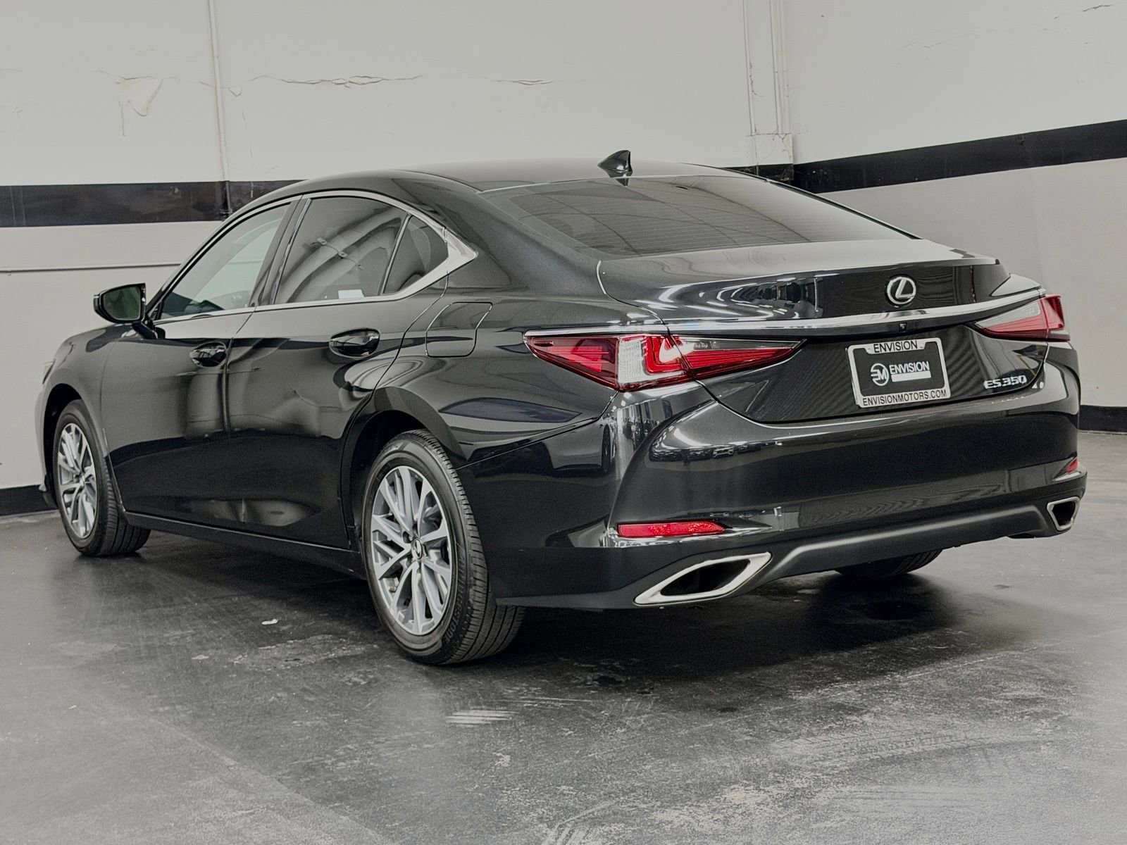 Used 2025 Lexus ES 350 w/ Accessory Package (Z1) image 10