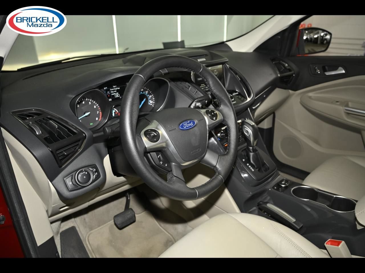 Used 2015 Ford Escape Titanium w/ Equipment Group 301A FWD image 25