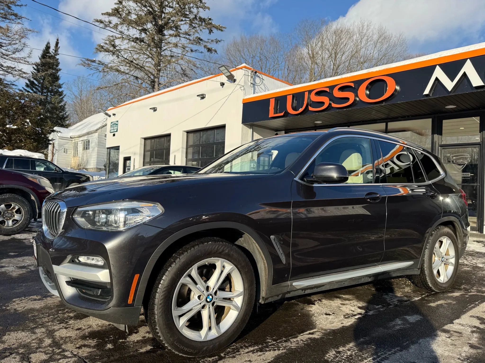 Used 2019 BMW X3 xDrive30i w/ Convenience Package AWD/4WD image 3