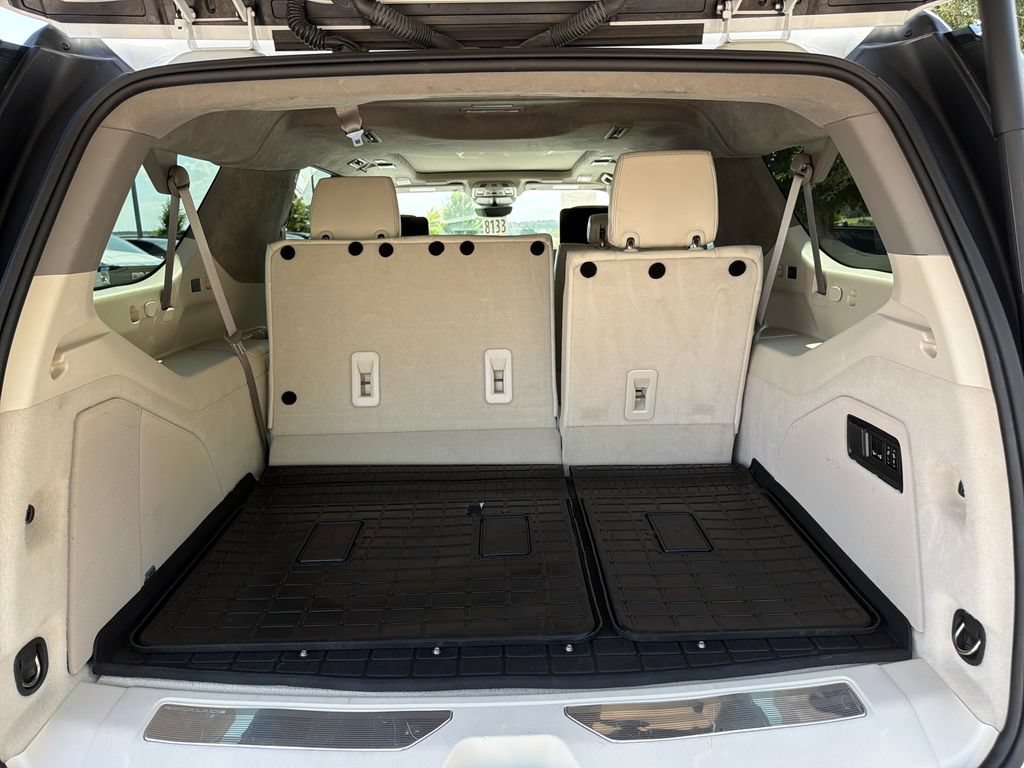 Used 2024 Cadillac Escalade ESV Sport Platinum w/ LPO, Floor Liner Package AWD/4WD image 45