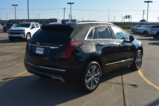 Used 2025 Cadillac XT5 Premium Luxury image 5