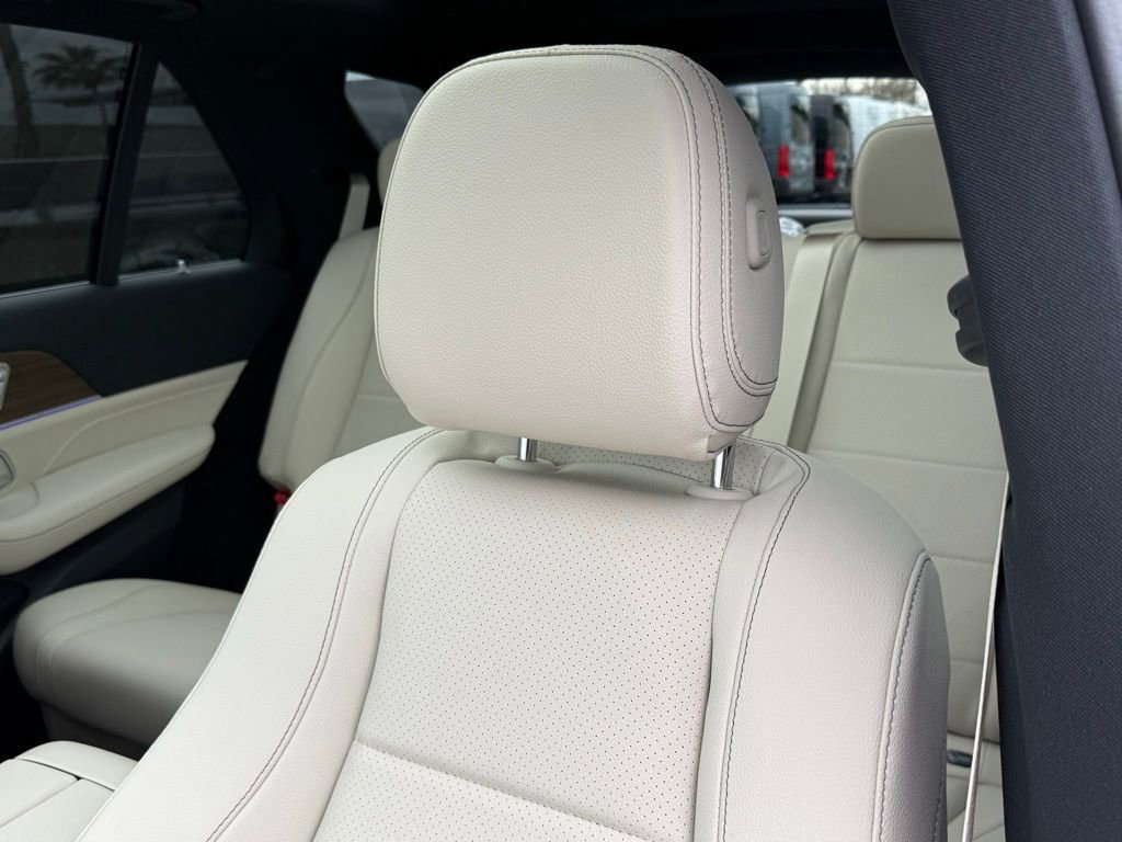 New 2026 Mercedes-Benz GLE 350 4MATIC image 3