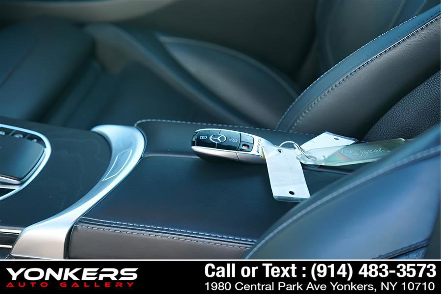 Used 2020 Mercedes-Benz GLC 63 AMG 4MATIC image 39