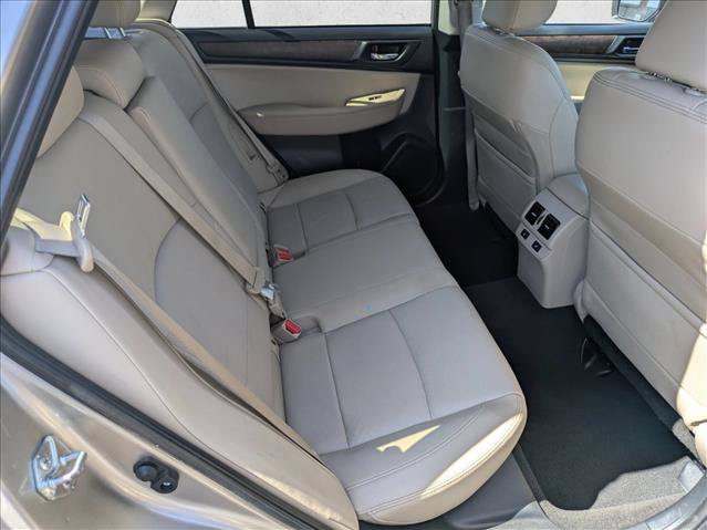 Used 2015 Subaru Outback 3.6R Limited AWD/4WD image 18
