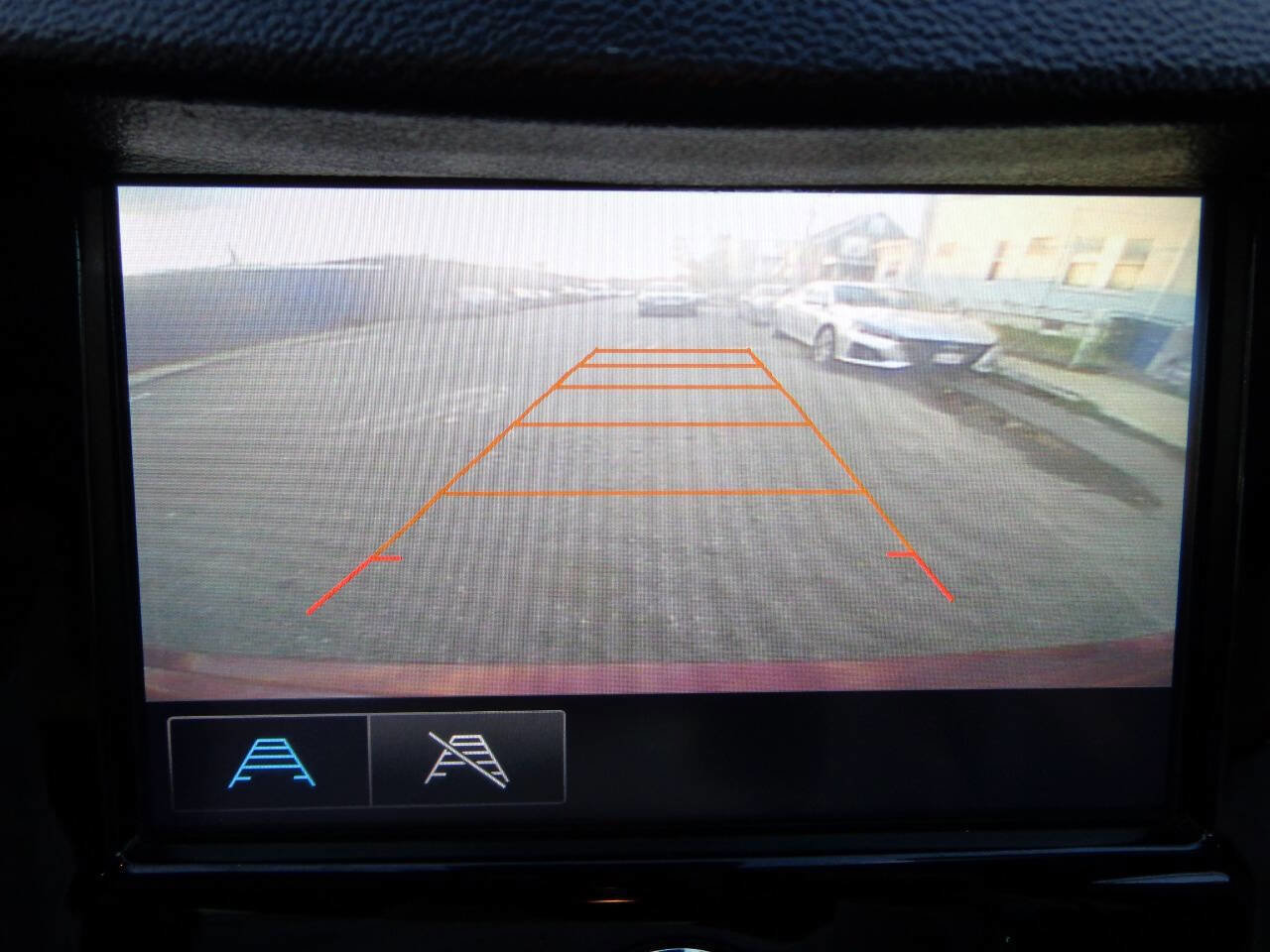 Used 2017 Chevrolet Trax LT image 13