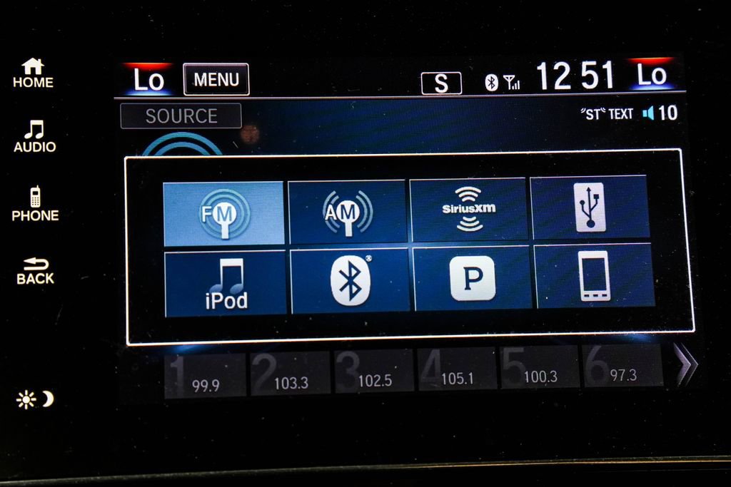 Used 2019 Honda CR-V EX image 29