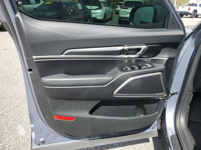 Used 2022 Kia Telluride LX image 18