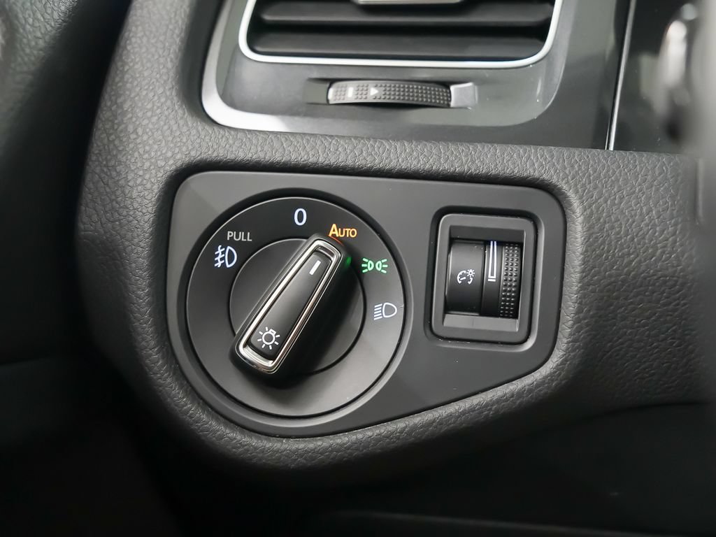 Used 2019 Volkswagen Golf Alltrack SEL AWD/4WD image 22