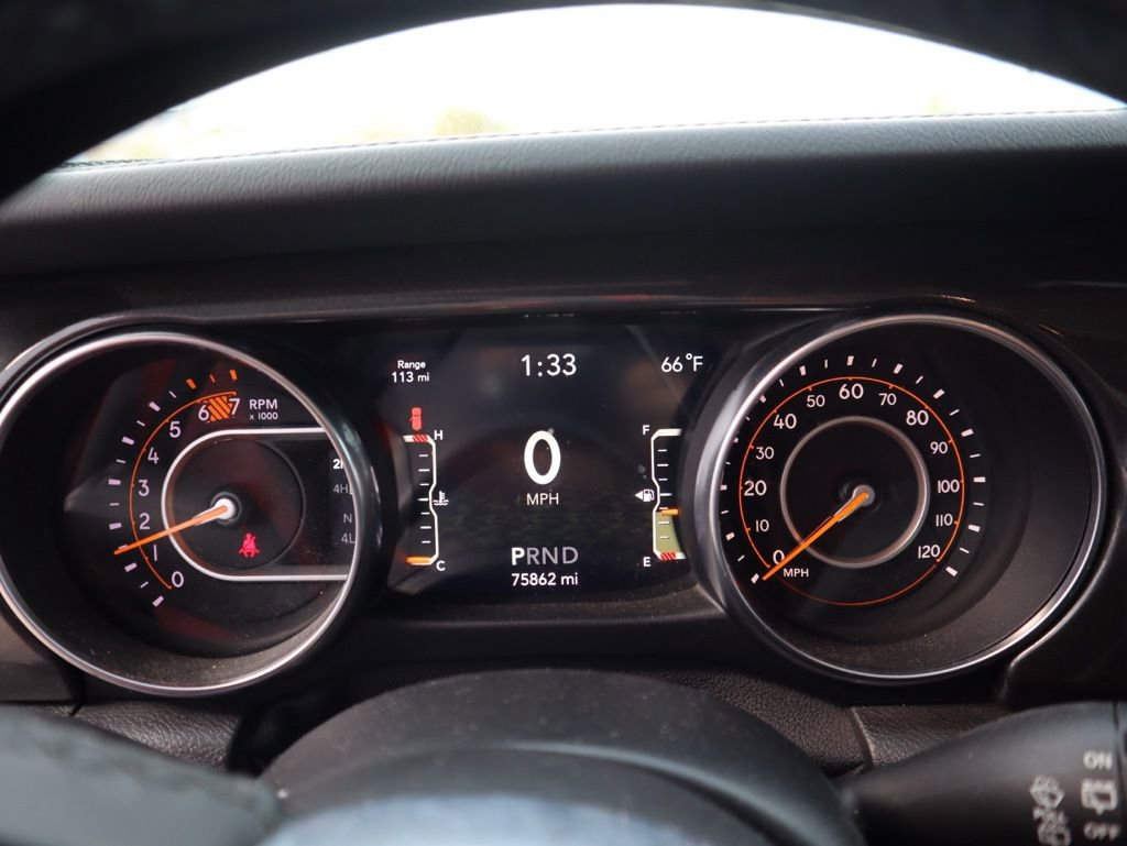 Used 2020 Jeep Wrangler Unlimited Sahara image 18