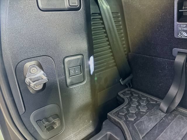 Used 2025 Land Rover Defender 130 S AWD/4WD image 24