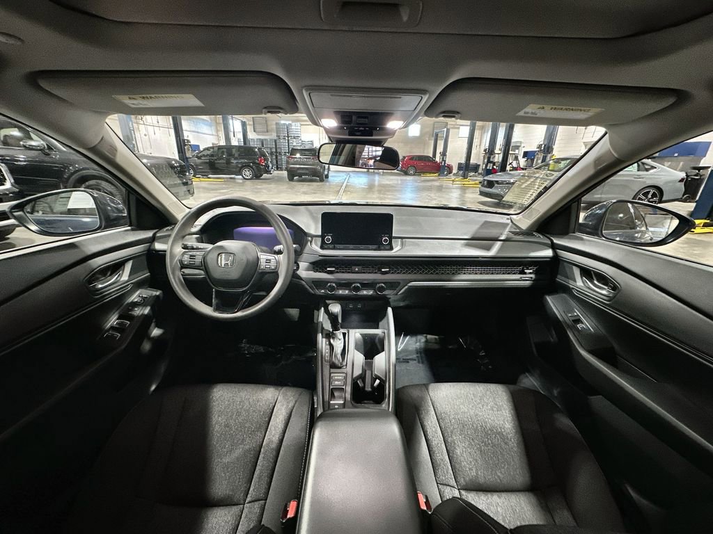 Used 2023 Honda Accord EX image 33
