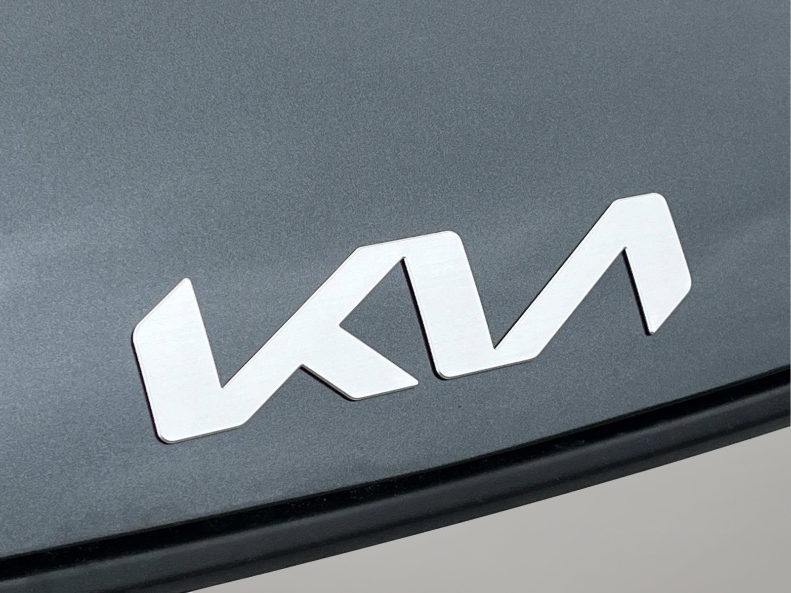 New 2025 Kia Sportage LX image 10