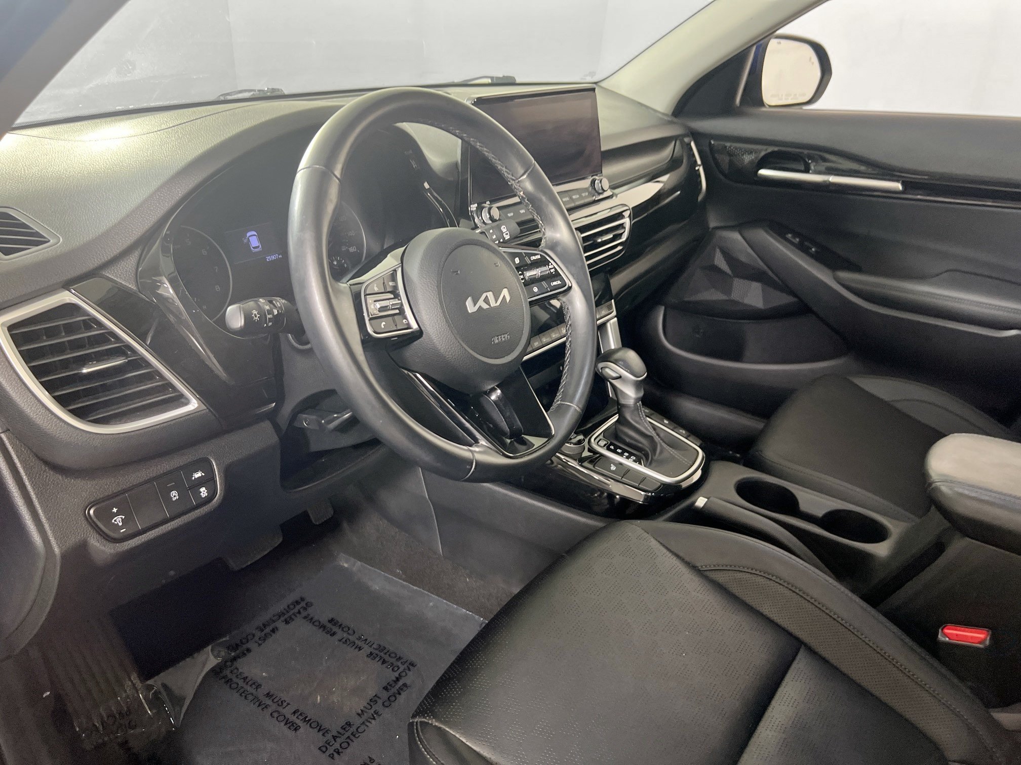 Used 2023 Kia Seltos EX AWD/4WD image 9