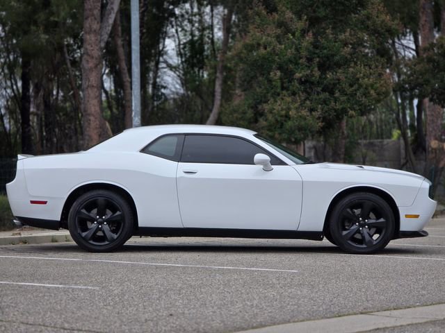 Used 2014 Dodge Challenger SXT Plus w/ Harman/Kardon Audio Group RWD image 6