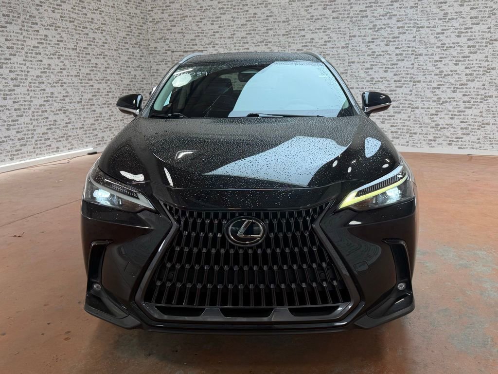 Used 2022 Lexus NX 250 FWD image 2