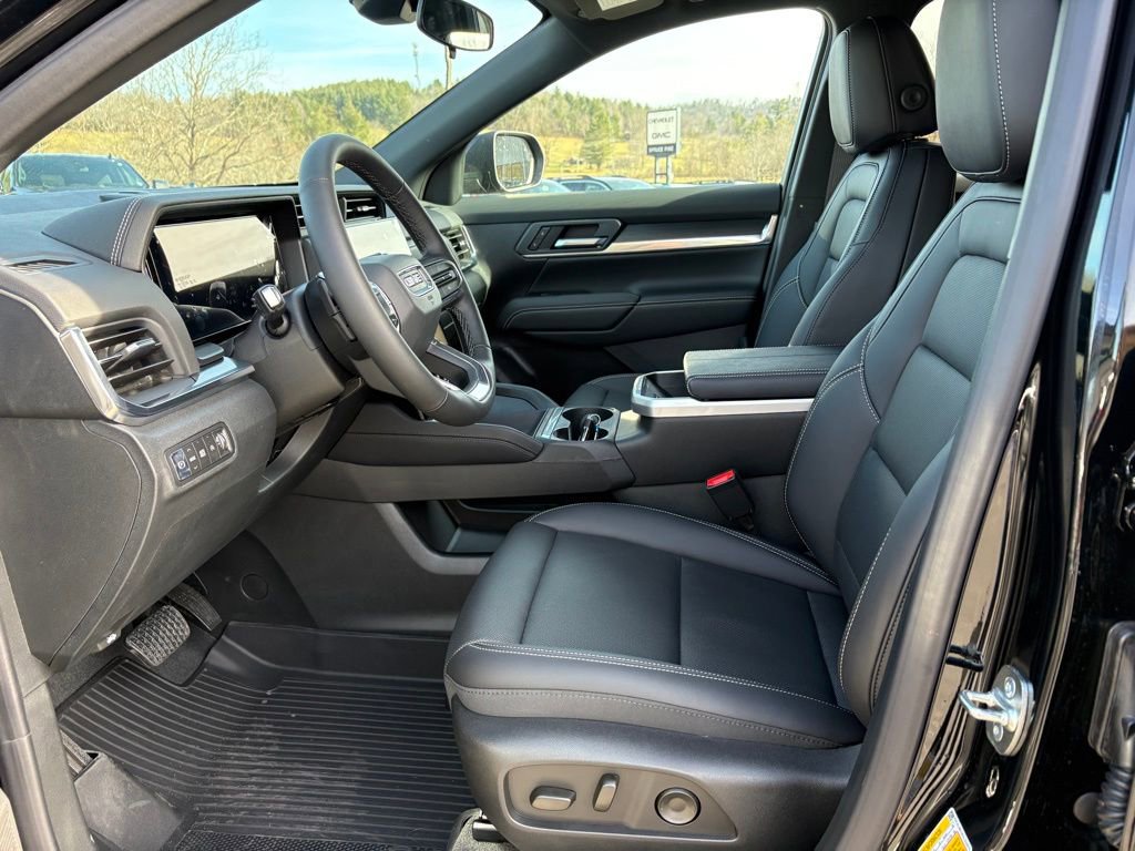 New 2026 GMC Terrain Elevation w/ Elevation Premium Package image 4