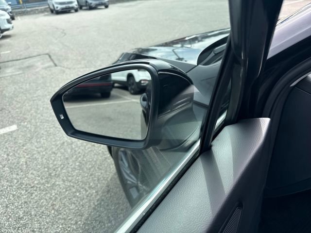 Certified 2024 Volkswagen Tiguan SE w/ Panoramic Sunroof Package image 15