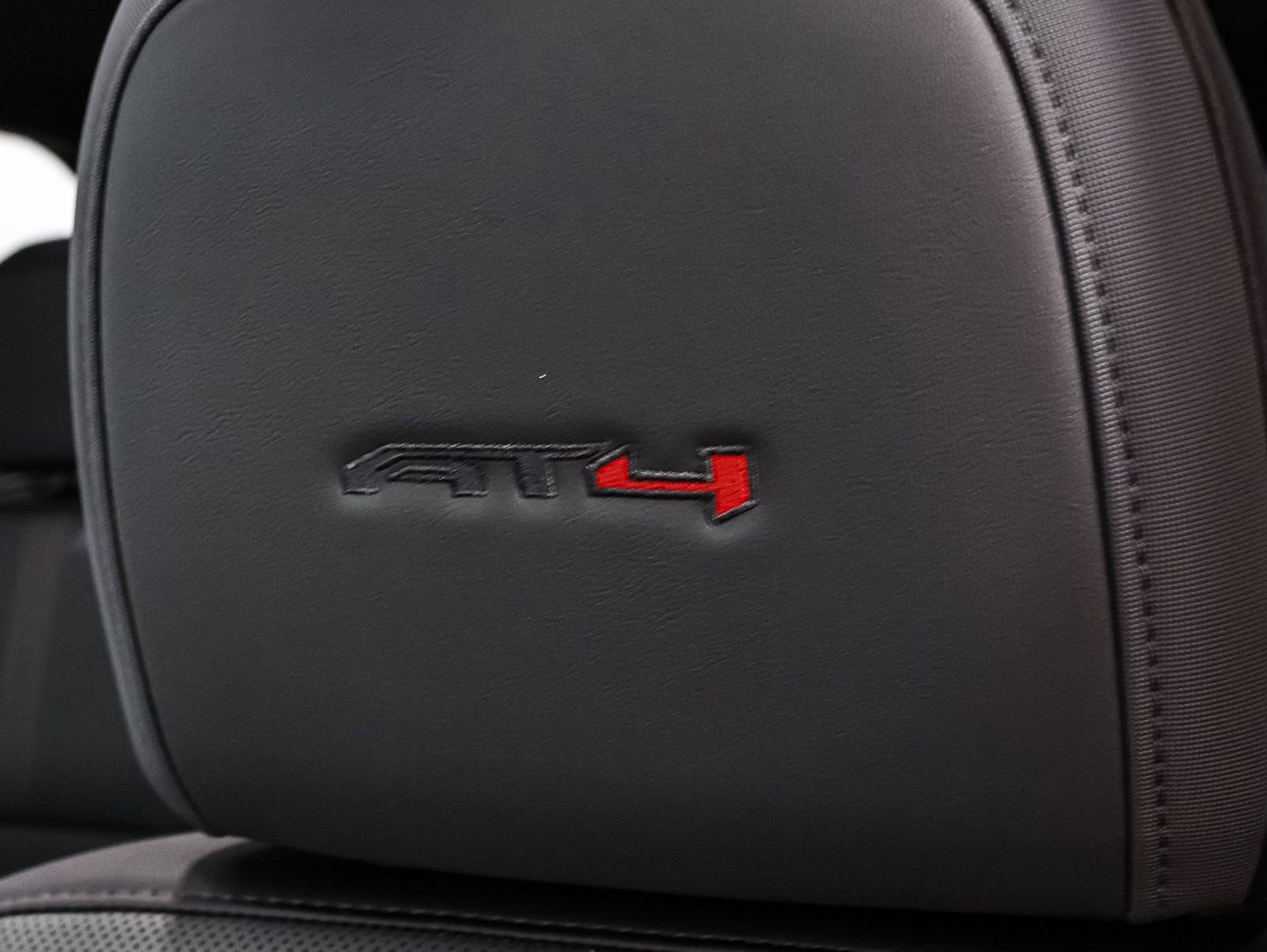 New 2026 GMC Acadia AT4 w/ LPO, Floor Liner Package image 22