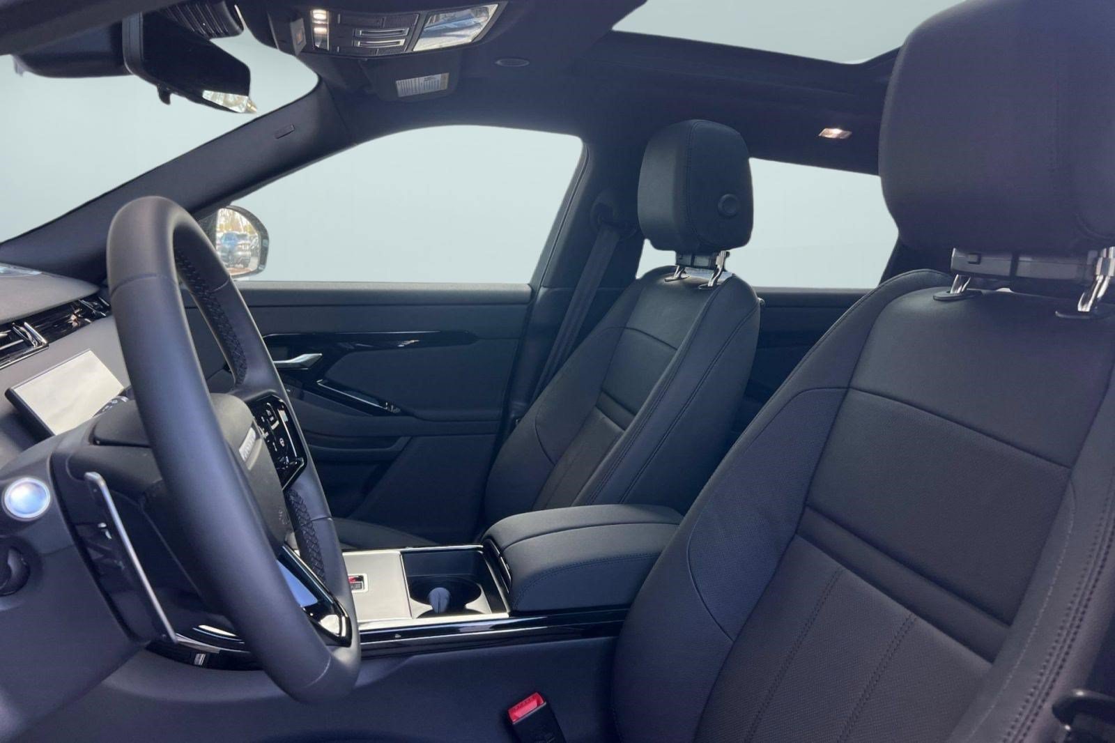 New 2026 Land Rover Range Rover Evoque Dynamic SE AWD/4WD image 19