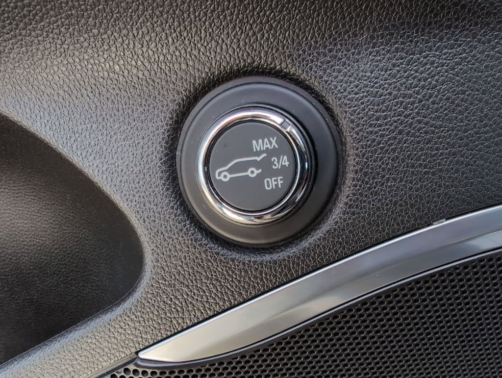 Used 2018 Buick Enclave Avenir w/ Avenir Technology Package image 19