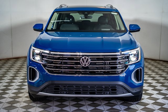 New 2025 Volkswagen Atlas SEL image 3