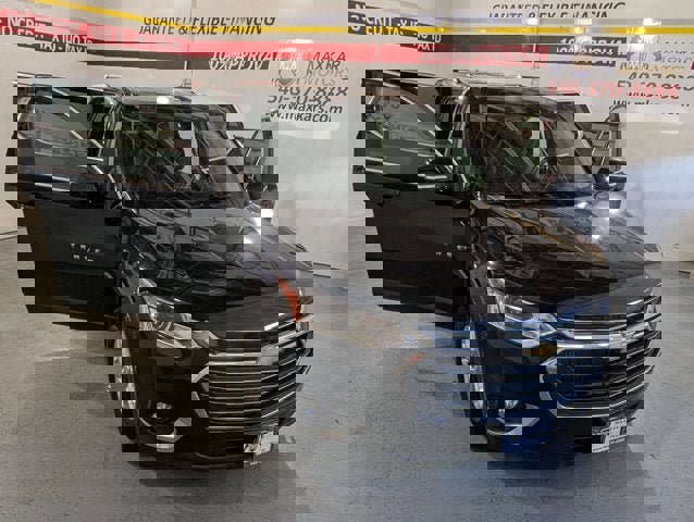 Used 2020 Chevrolet Traverse LT image 9
