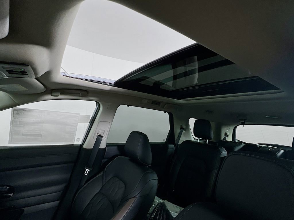 New 2026 Nissan Pathfinder Platinum image 20