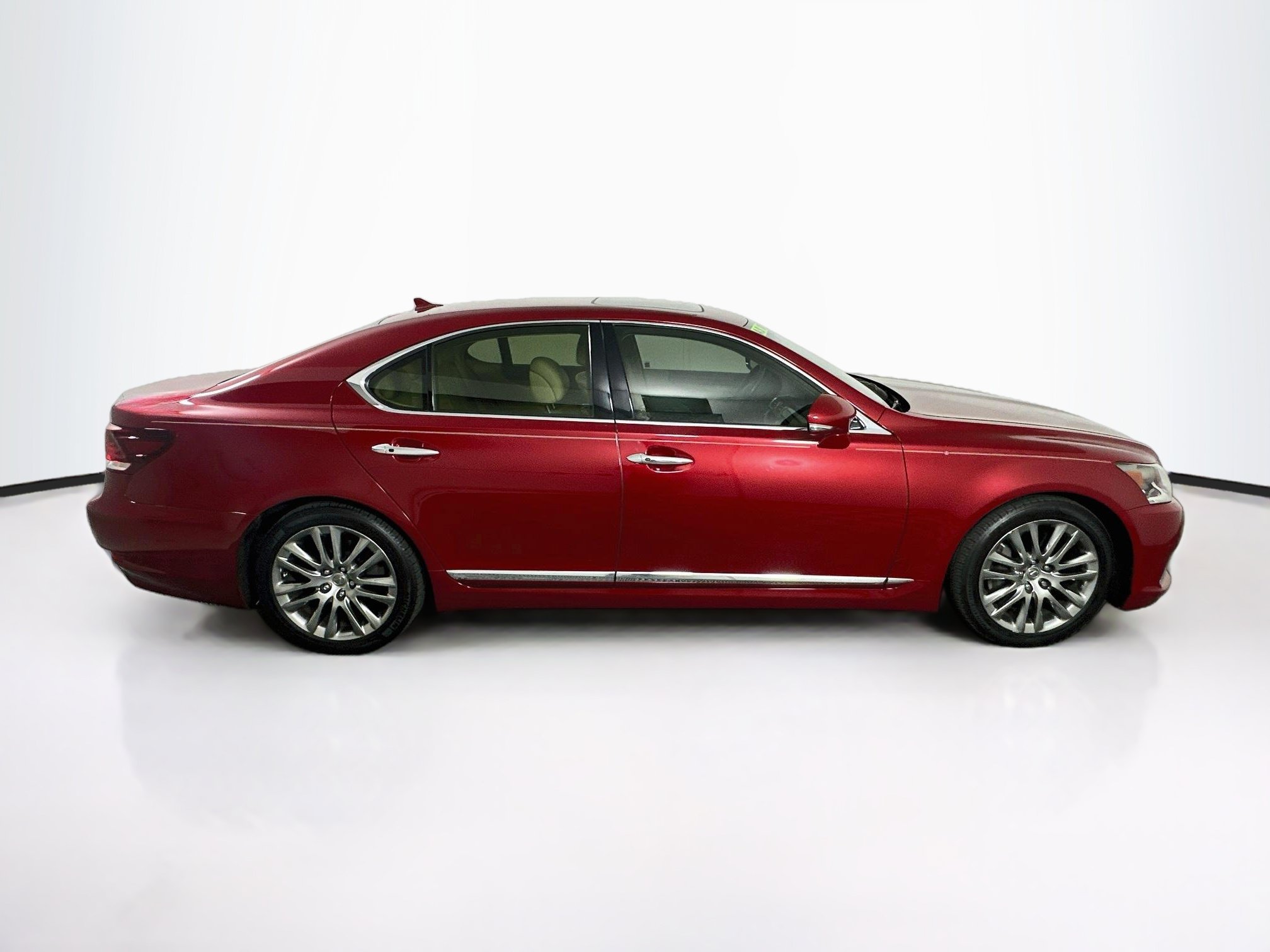 Used 2013 Lexus LS 460 w/ Comfort Pkg RWD image 10