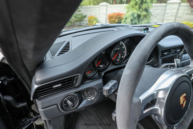 Used 2014 Porsche 911 Turbo S AWD/4WD image 64