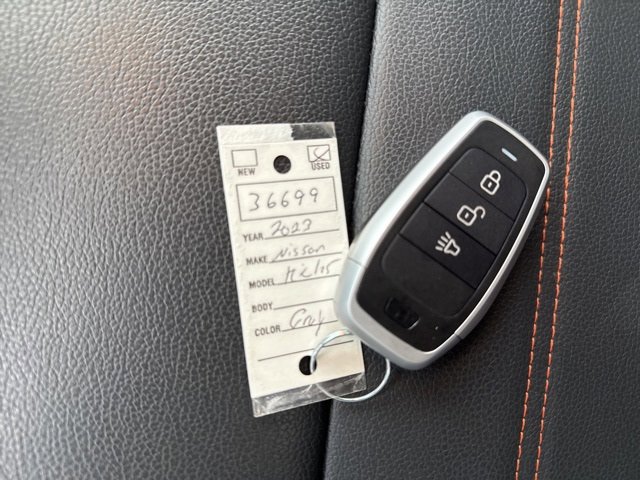 Used 2023 Nissan Kicks SR w/ SR Premium Package image 24