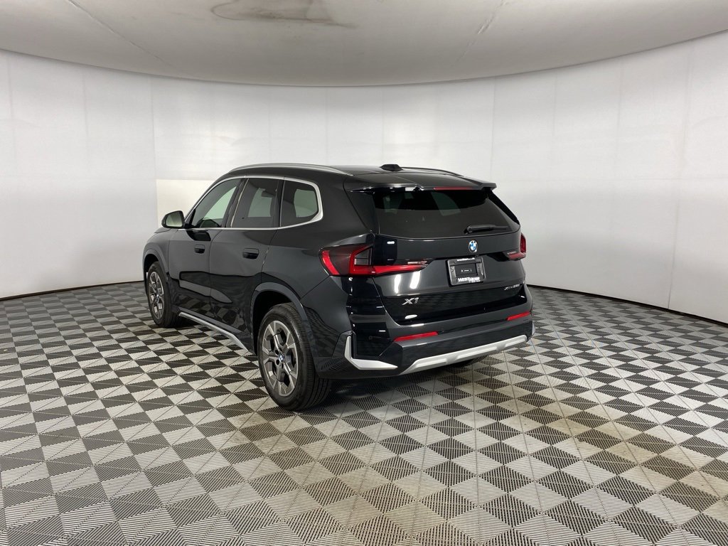 Certified 2025 BMW X1 xDrive28i w/ Convenience Package image 21