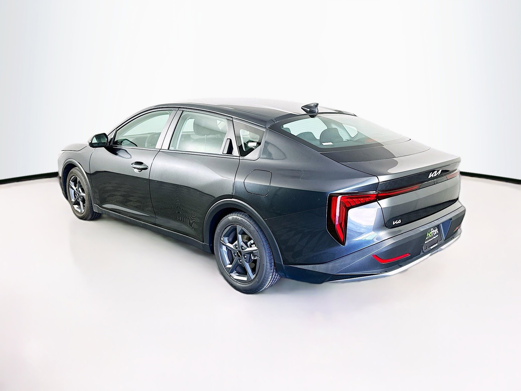 Used 2025 Kia K4 LXS image 5