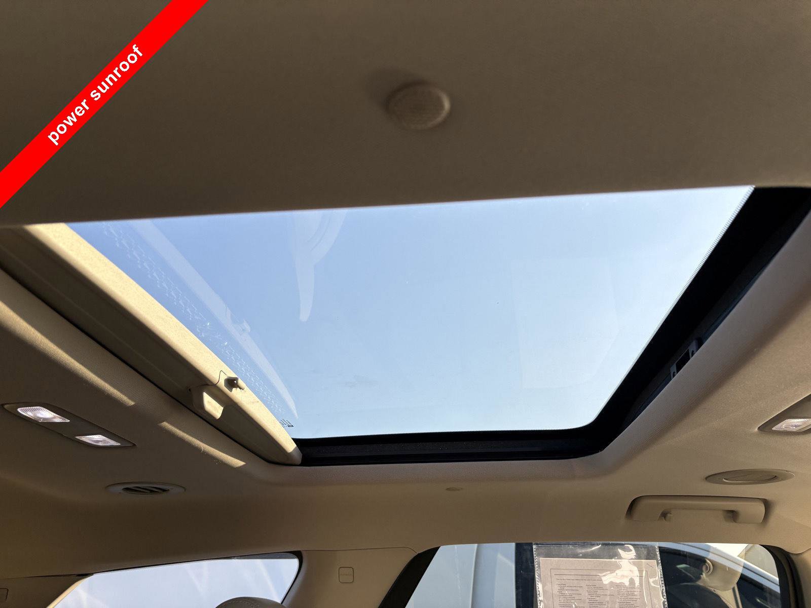 Used 2021 Buick Enclave Premium w/ Sun and Sites Package image 8